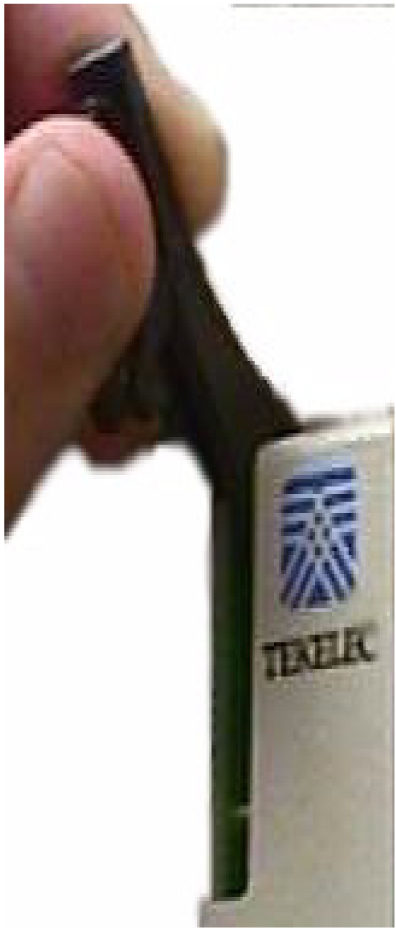 img/t_removing_a_card_in_an_existing_eagle_5_iss_system_im-fig1.jpg