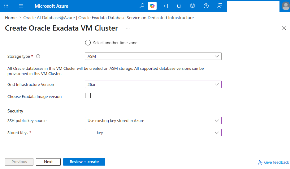 This screenshot shows the steps for creating an Exadata VM Cluster. This screenshot shows the steps for creating an Exadata VM Cluster.